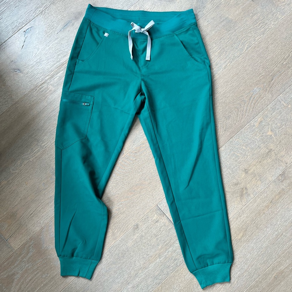 Figs Petite Small Green Joggers